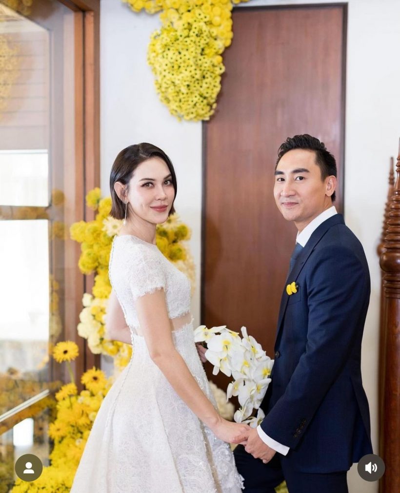 คุณแม่ แมท ภีรนีย์ โพสต์อวยพรซึ้งหลังลูกสาวเข้าพิธีหมั้นเฟมสุดอบอุ่น