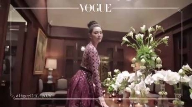 สวยสู้มรสุม!ใหม่งามอย่างไทยร่วมงาน Vogue Gala