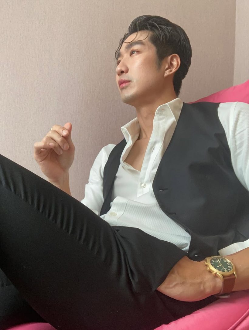 ดาราหนุ่มซิกแพคแน่น โสดนาน!! จนเล็งบั้นปลาย อยู่บ้านพักคนชรา