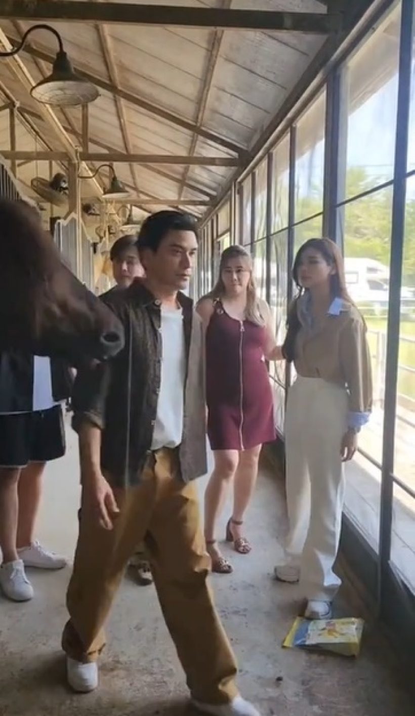เห็นแล้วตกใจ! เปิดแผล ป๋อ ณัฐวุฒิ โดนม้ากัดกลางรายการ