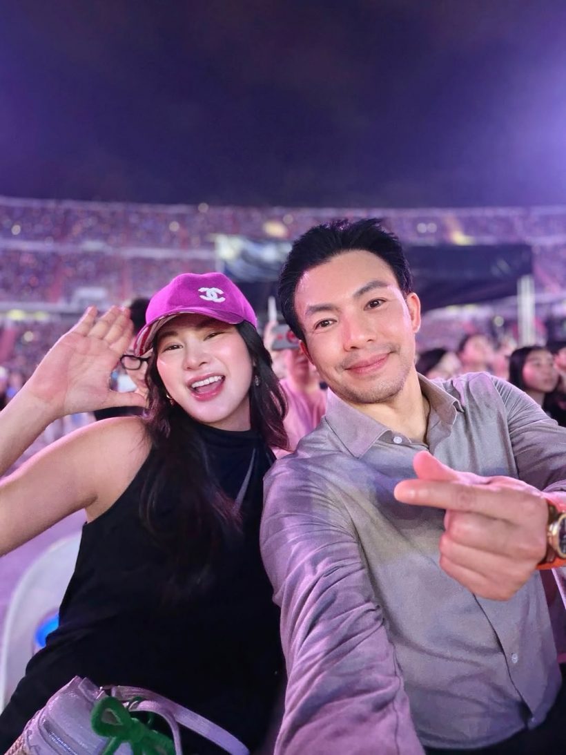 สตรองมาก! สาวสวยชื่อดัง อุ้มท้องใหญ่ไปคอนเสิร์ต BLACKPINK
