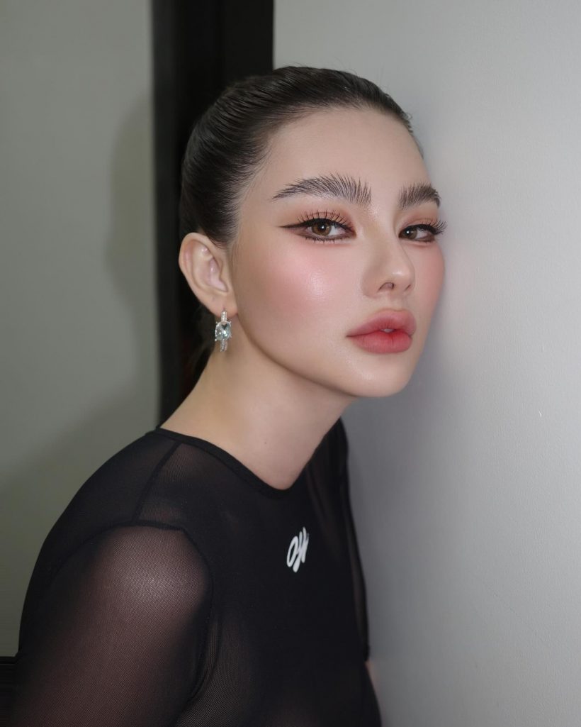 พีคมากแม่! ไฮโซเมย์แฉเบาๆดิว อริสรา เงียบกริบ ยังไม่ผ่อนสักบาท!