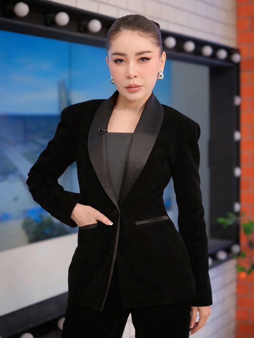 คนบันเทิงรวมพลังคอมเมนต์ปม เป็กกี้ โดนอดีตสามีฟ้อง