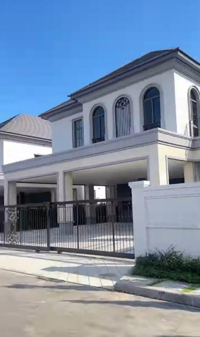 ปังจนฉุดไม่อยู่! นิวนิว เอวเด้ง ซื้อบ้านหรูมูลค่า100ล้าน