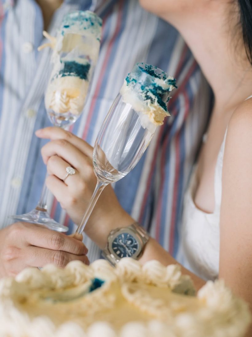 เเห่ยินดี! ไฮโซสาวตระกูลดัง ประกาศเพศลูกทำเฮทั้งครอบครัว