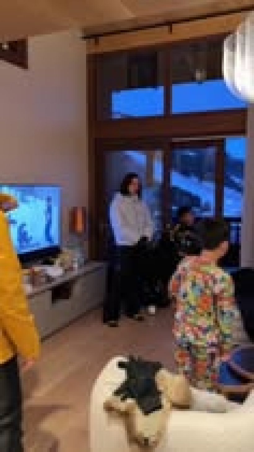 ทริปหมื่นล้าน! บ้านรังษีสิงห์พิพัฒน์ ยกตระกูล เผยโมเมนต์หาดูยาก