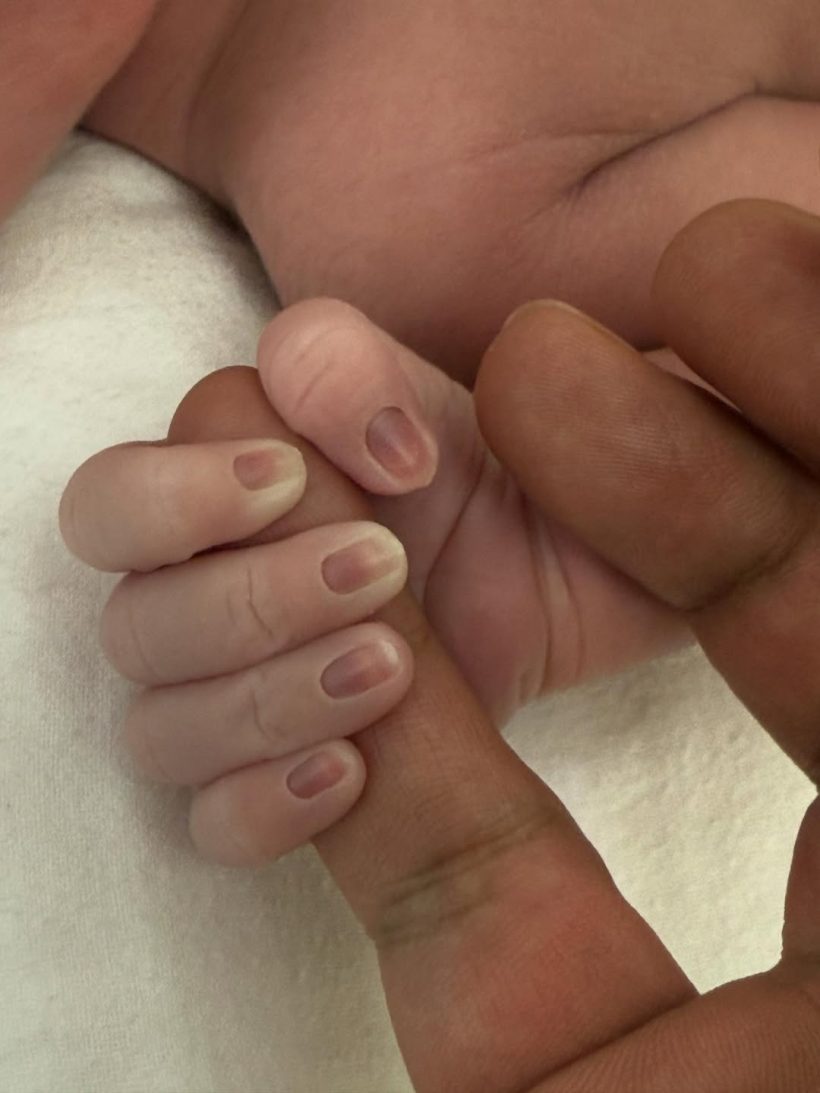 ฟลุค-นาตาลี โพสต์ประกาศข่าวดี ต้อนรับลูกสาวคนที่ 2