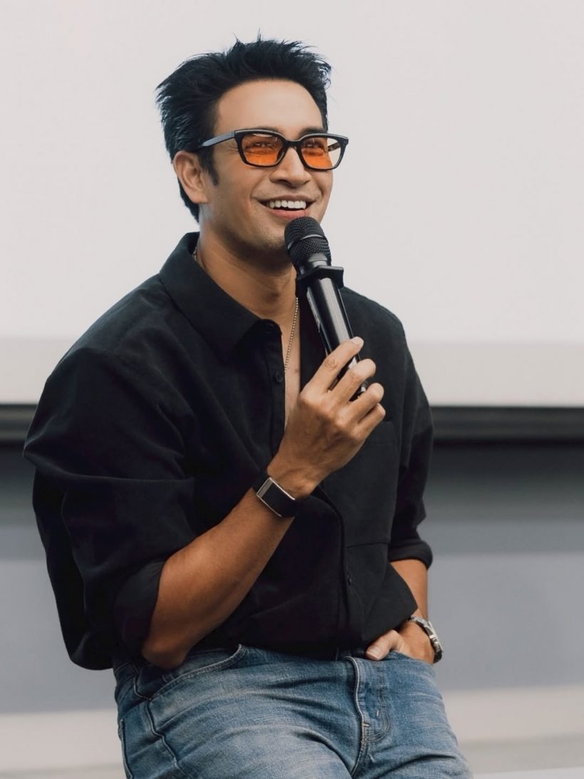 ม.รังสิต เปิดตัว อ.พิเศษ นักศึกษาฮือฮา ที่เเท้พระเอกดังช่อง3