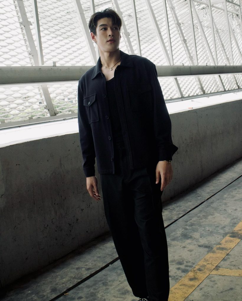 งู้ย..กระทิงโชว์ LoveTag ปริศนา ติดหรากลางแก้วจองแล้วครับ