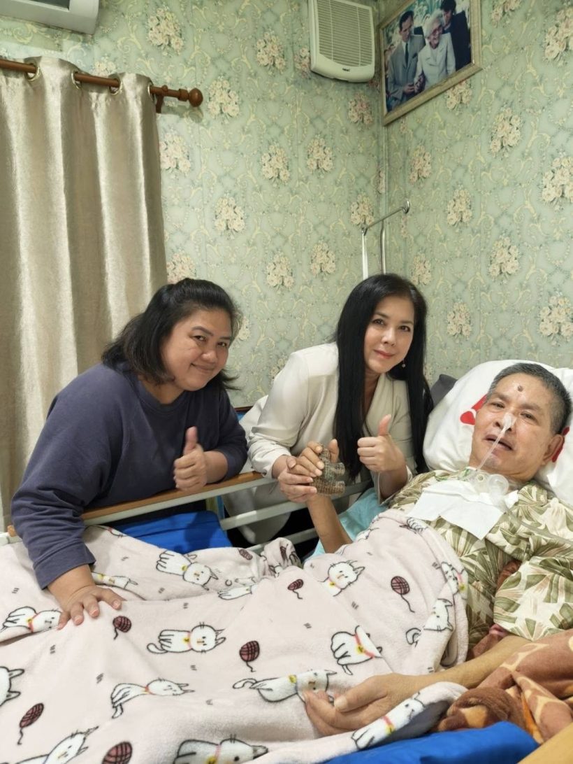 ดาราสาวดัง โผล่เยี่ยม เด๋อ ดอกสะเดา แม้ไม่เจอกัน30ปี