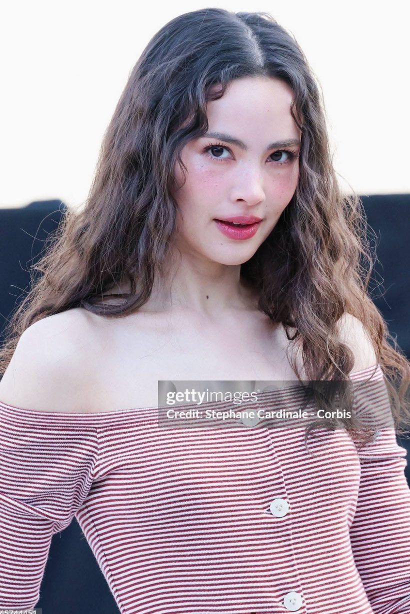 อุ๊ย! ญาญ่า ร่วมเฟรมหลิวอี้เฟย ประชันออร่ากลางปารีส