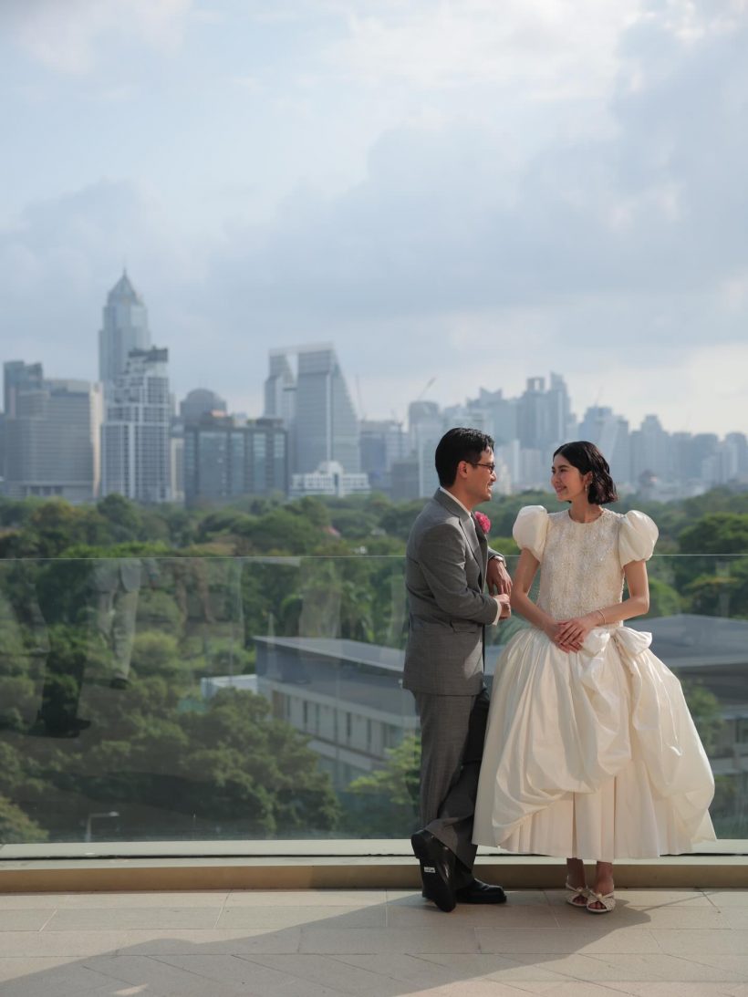 หล่อสวยสะท้านวงการ! แทนลิปตา ควงแขนพราว สละโสด