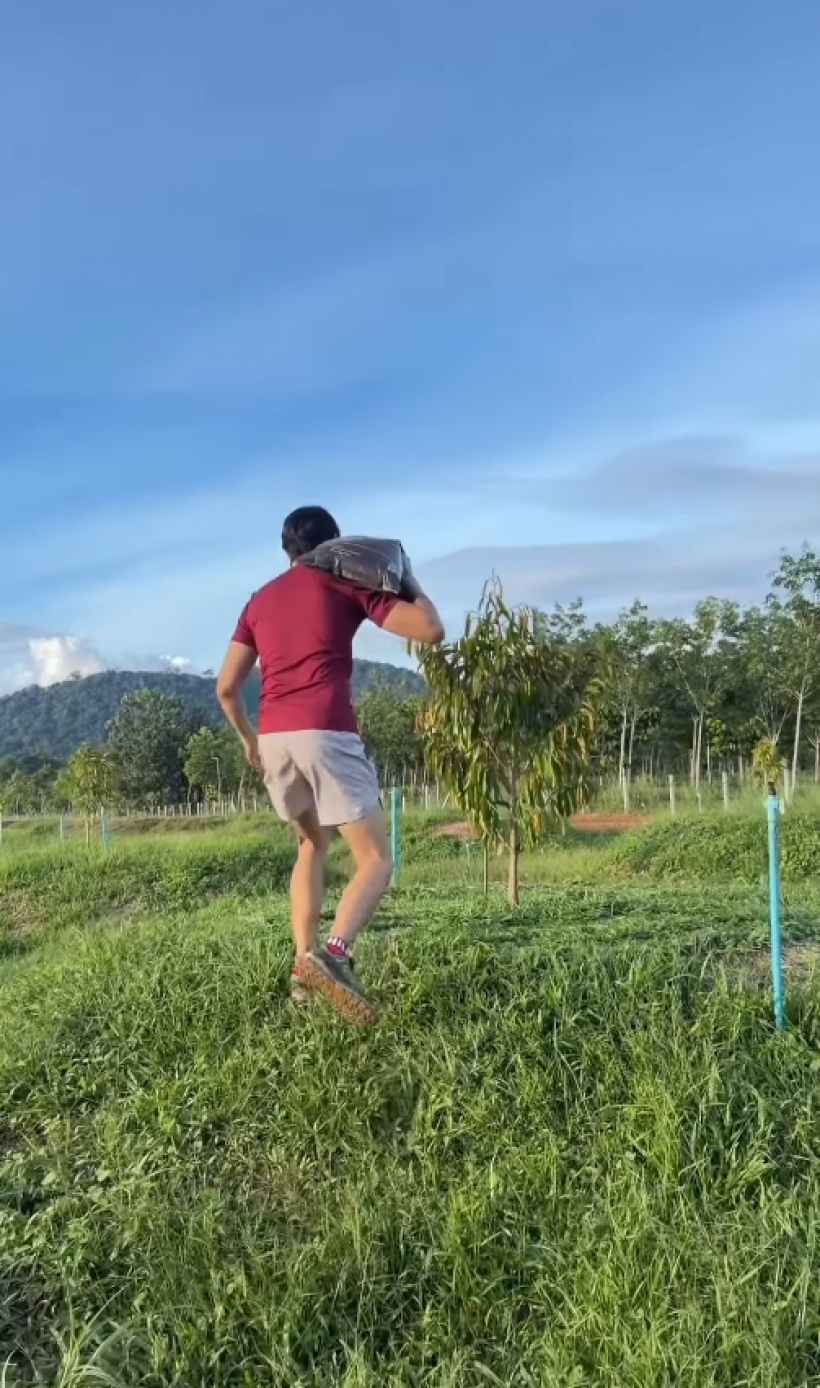 กว้างใหญ่! เคน ภูภูมิ พาดูอาณาจักรสวนทุเรียน อลังการ 200 ไร่