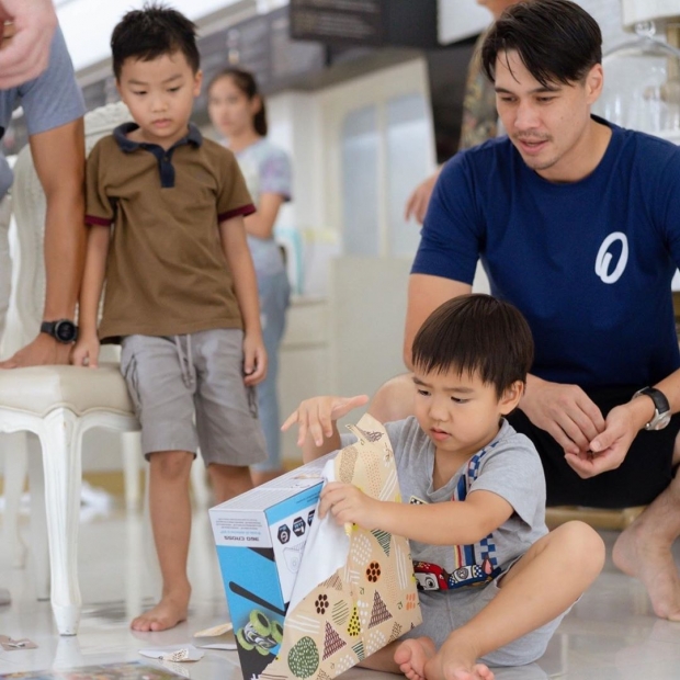 ลิเดีย-แมทธิว จัดฉลองวันเกิดให้ น้องดีแลน - น้องเดมี่ แฮปปี้ลั้ลลาสุดๆ