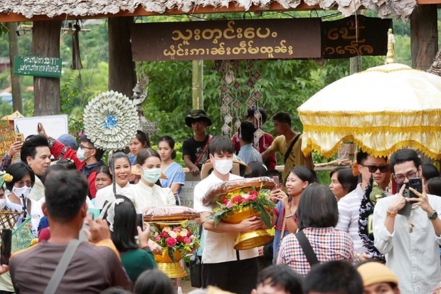 เเฟนคลับถึงกับอึ้ง! หลังเห็นจำนวนเงิน ยอดกฐิน ณเดชน์-ญาญ่า 