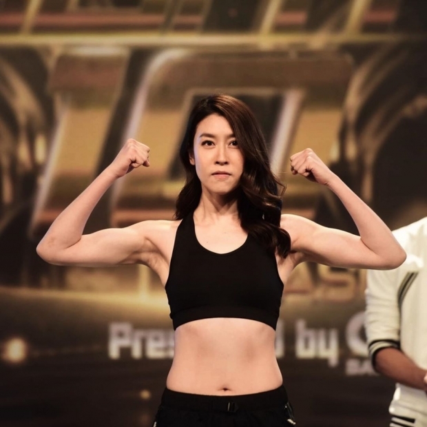 ยิ้มเเก้มเเตก! เชียร์ รับมอบเข็มขัดเเชมป์ หลังสู้ยิบตาใน 10Fight10Season2