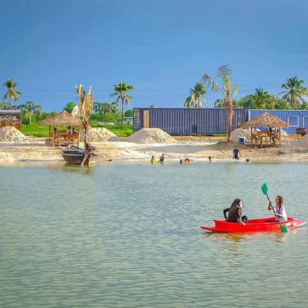 ทัวร์อาณาจักร 500 ไร่ของ  สายเชีย สร้างชายหาดที่ จ.นครปฐม 