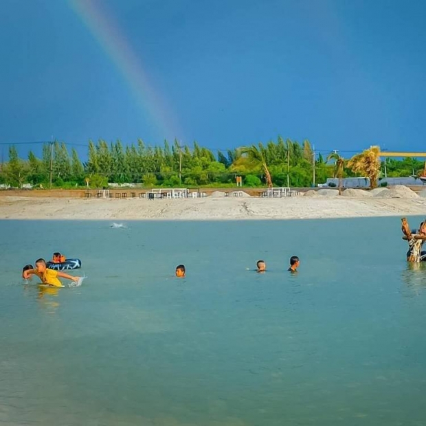 ทัวร์อาณาจักร 500 ไร่ของ  สายเชีย สร้างชายหาดที่ จ.นครปฐม 