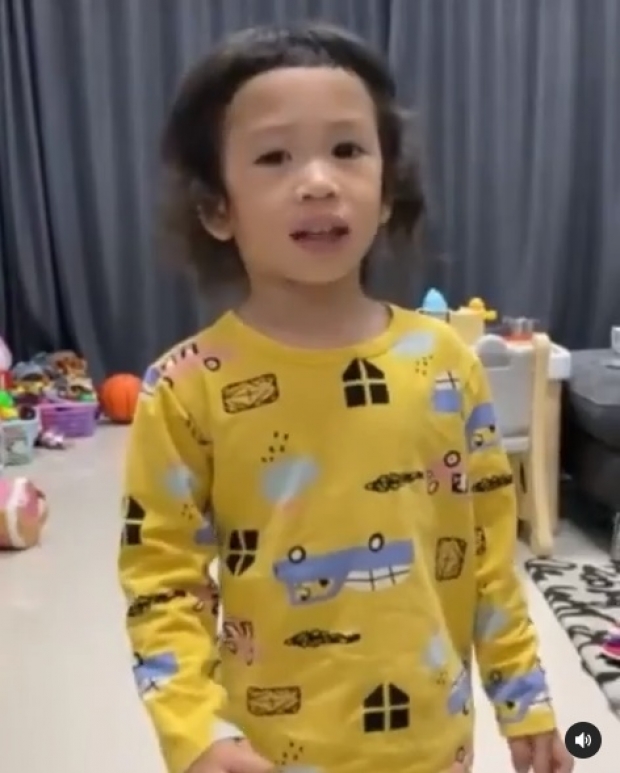 ลูกขุนช้างมาแล้ว! น้องโพธิ์ โชว์เล่นมุขสุดฮา ใครเครียดห้ามพลาด