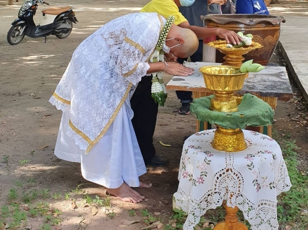 ป๋อมแป๋ม เข้าพิธีอุปสมบทสุดเรียบง่าย ได้ฉายาทางธรรม ฐิติโก