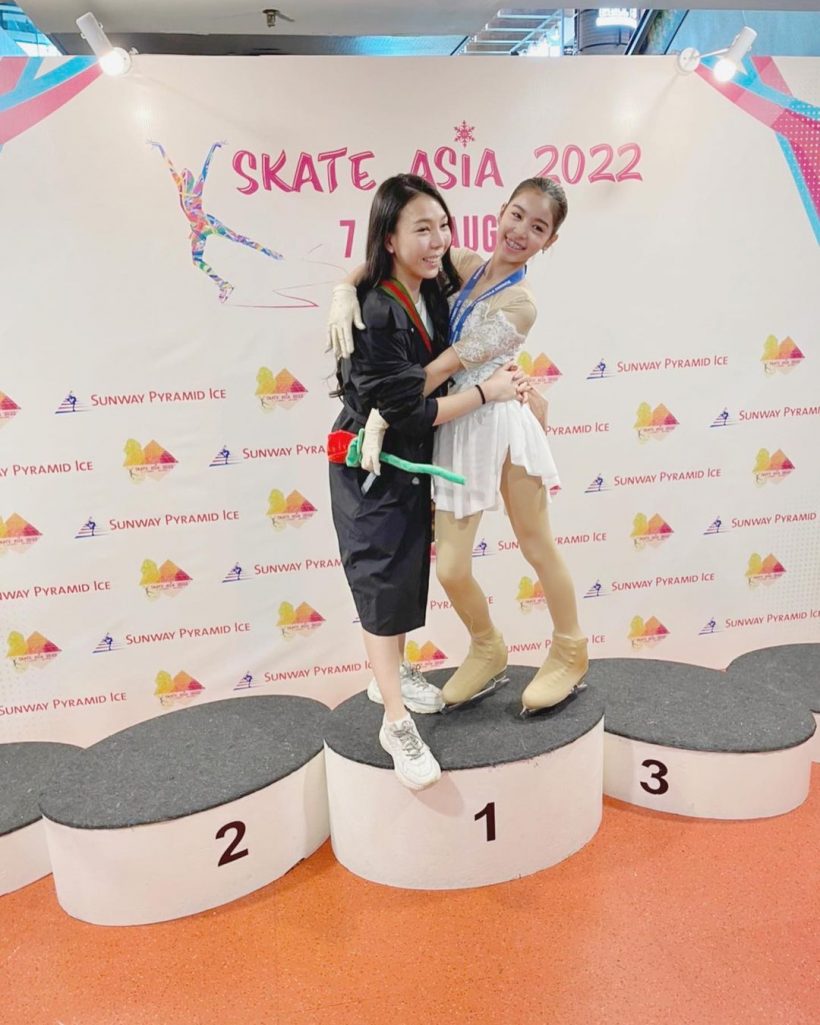 น้องแตงโมลูกสาวตลกดัง คว้าเหรียญทองกลับไทยในศึกแข่งสเก็ตนานาชาติ