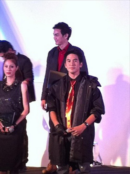 ขวัญ โป๊บ งาน BANGKOK ELECTRONICA 2012 