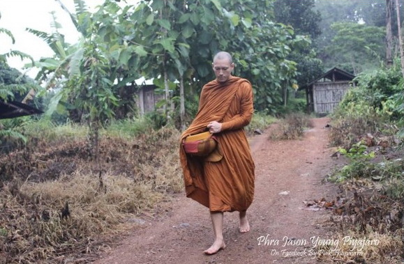 หัวหน้าขนส่งปราณบุรี ยัน พระเจสัน สึกแล้วจริง 