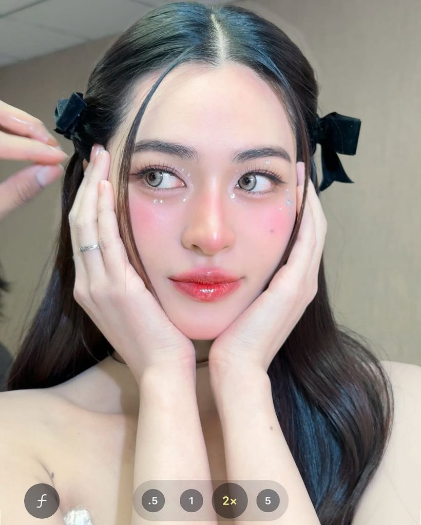 คลินิกเปิดโผล นางเอกดัง ขึ้นเเท่นต้นแบบหน้าสวยในฝัน สาวๆเเห่ยื่นเรฟ