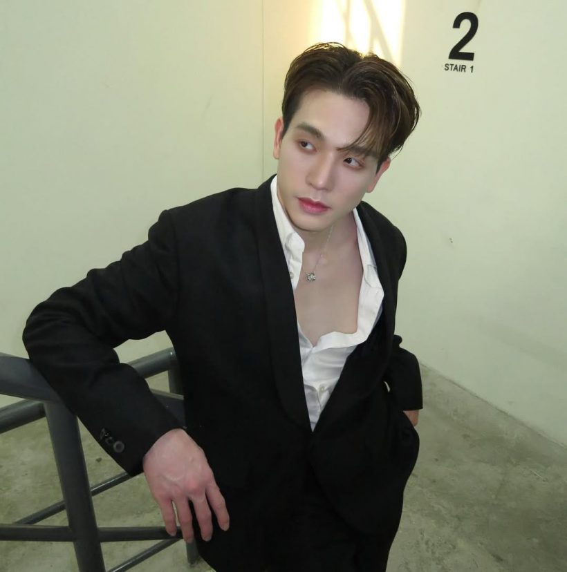 ตกใจทั้งโซเชียล! คู่นี้เลิกกันแล้ว ฝ่ายหญิงเตรียมไปเรียนที่ลอนดอน