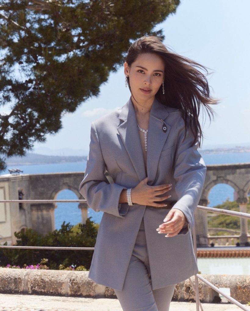 สวยใจบุญ! ญาญ่า อุรัสยา บริจาคครึ่งล้าน! ช่วยน้ำท่วม และเหตุปะทะชายแดน!