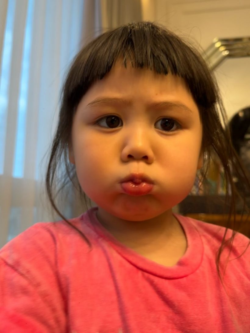 เอ็นดู!! น้องเกล กลัวผลไม้ชนิดนี้มาก? ถึงขั้นสีหน้าออกชัด