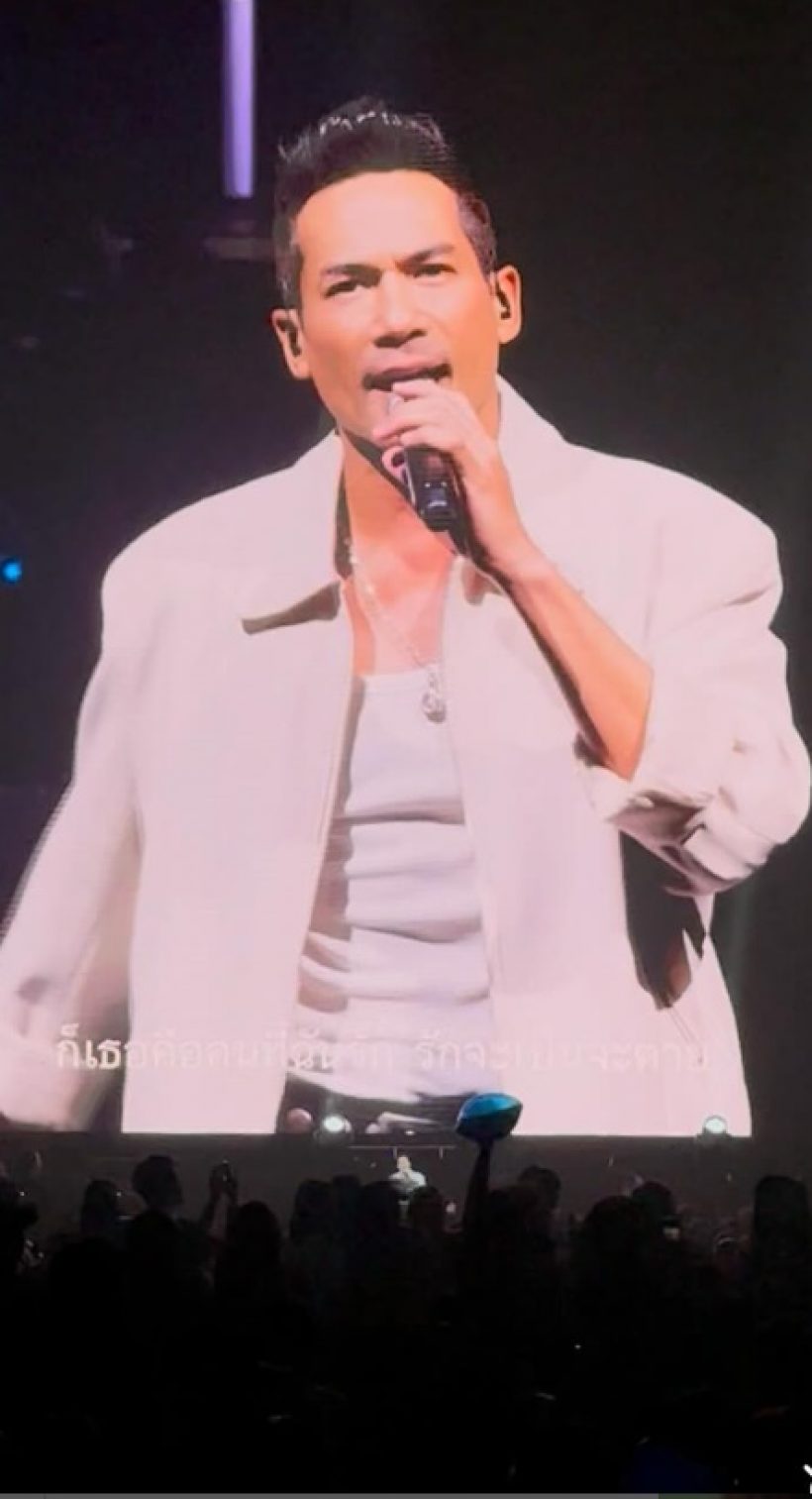อุ๊ยยังไง!ตุ้ยพิ้งกี้ใกล้ชิดเกินเพื่อน ฝ่ายหญิงให้กำลังใจถึงหน้าเวที!