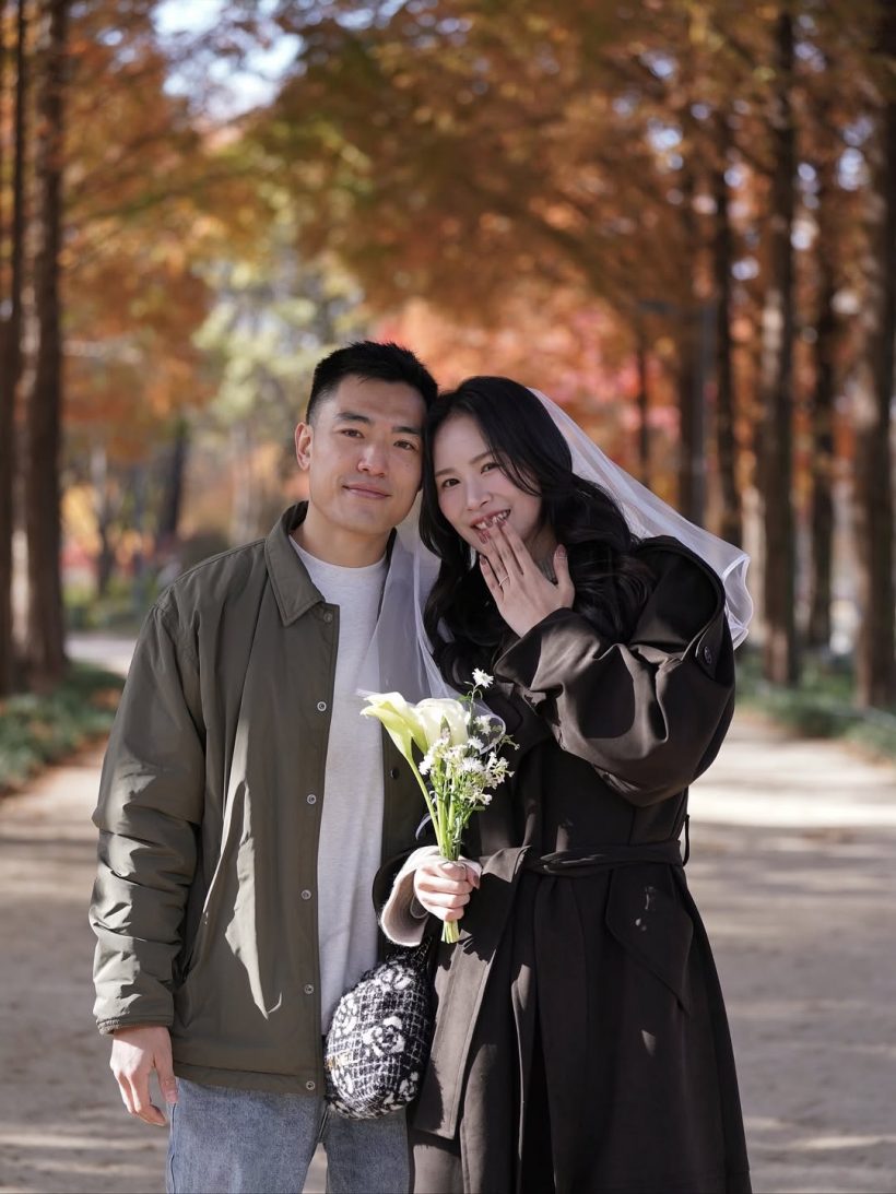 รักเบ่งบาน อดีตนักร้องเเกรมมี่ ถูกเเฟนฮ่องกงตีตราจองเเล้ว