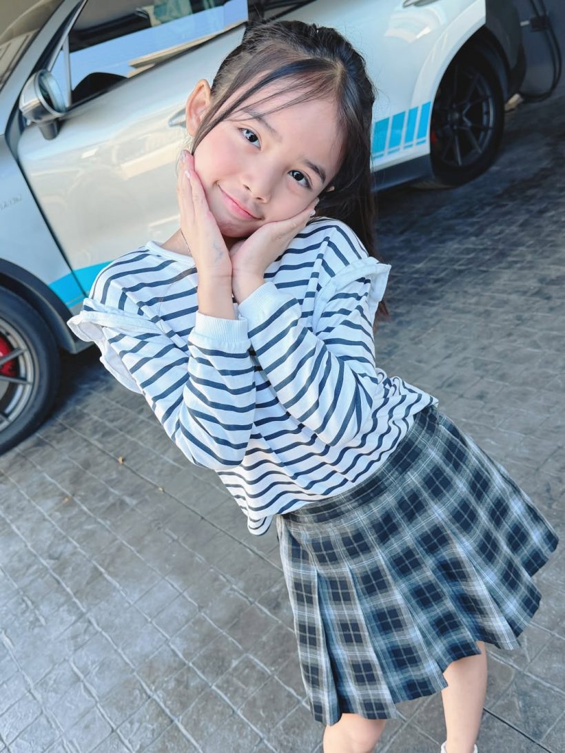 ปิดเทอมแล้ว!  ลูกสาวดาราดัง ขอไปอยู่กับพ่อที่เชียงใหม่