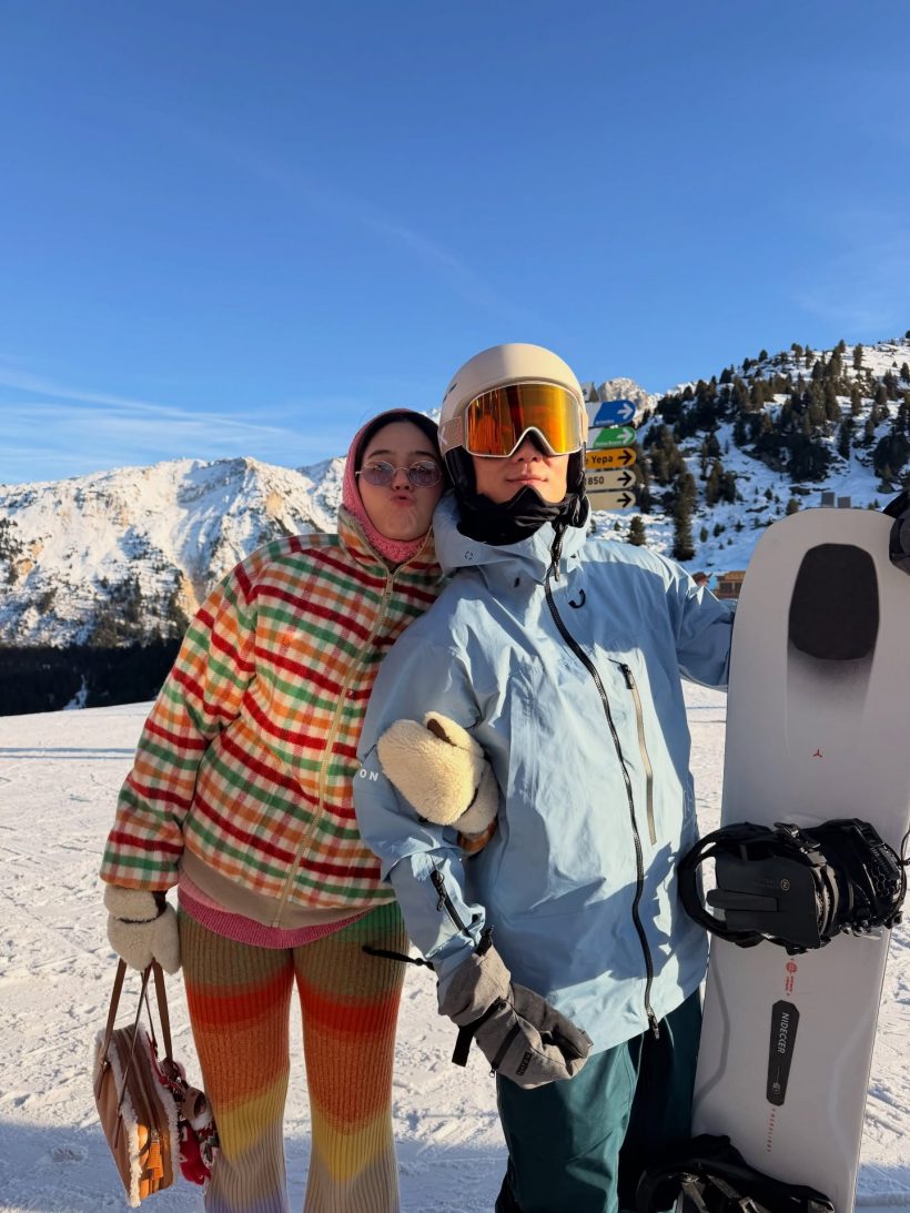 มดขึ้นสวิตฯ! น็อตวิศรุต ปล่อยช็อตหอมแก้มชมพู่ คลั่งรักไม่ไหวแล้ว!