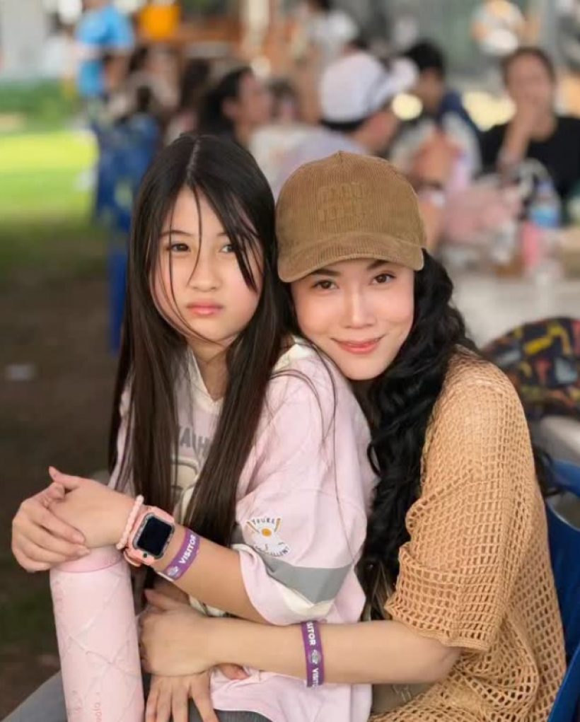 เมย์ เฟื่องอารมย์ เปิดตัวสมาชิกใหม่ของบ้าน อั้มรีบมาหาทันที