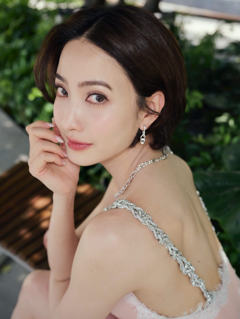 แต้ว ณฐพร เชือดนิ่ม! หลังโดนบูลลี่ตัดผมทรงบอยแล้วดูแก่