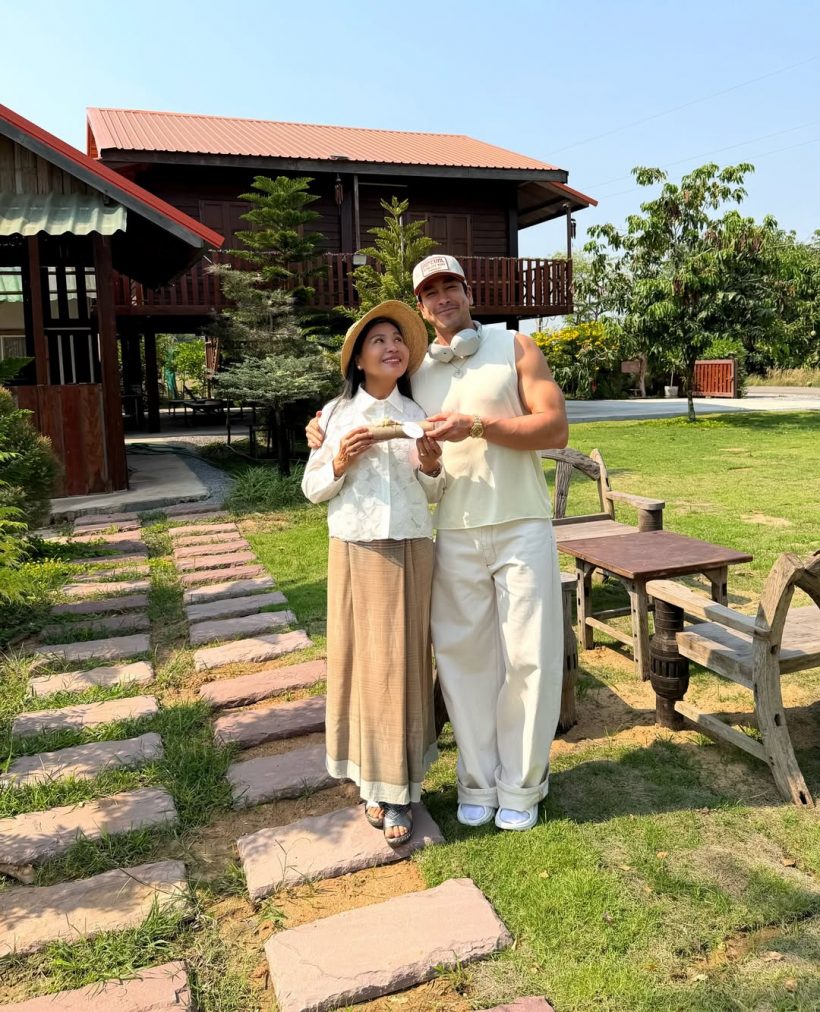 แม่แก้ว กลั้นน้ำตาไม่อยู่วินาที ณเดชน์ มาหาพร้อมการ์ดวิวาห์