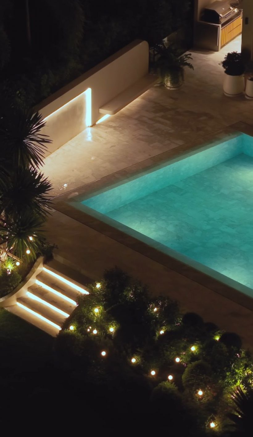 ส่องบ้านหรูยามดึก ก้อย-ตูน อลังการตาแตกทุกตารางนิ้ว