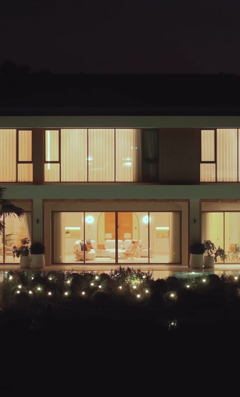 ส่องบ้านหรูยามดึก ก้อย-ตูน อลังการตาแตกทุกตารางนิ้ว