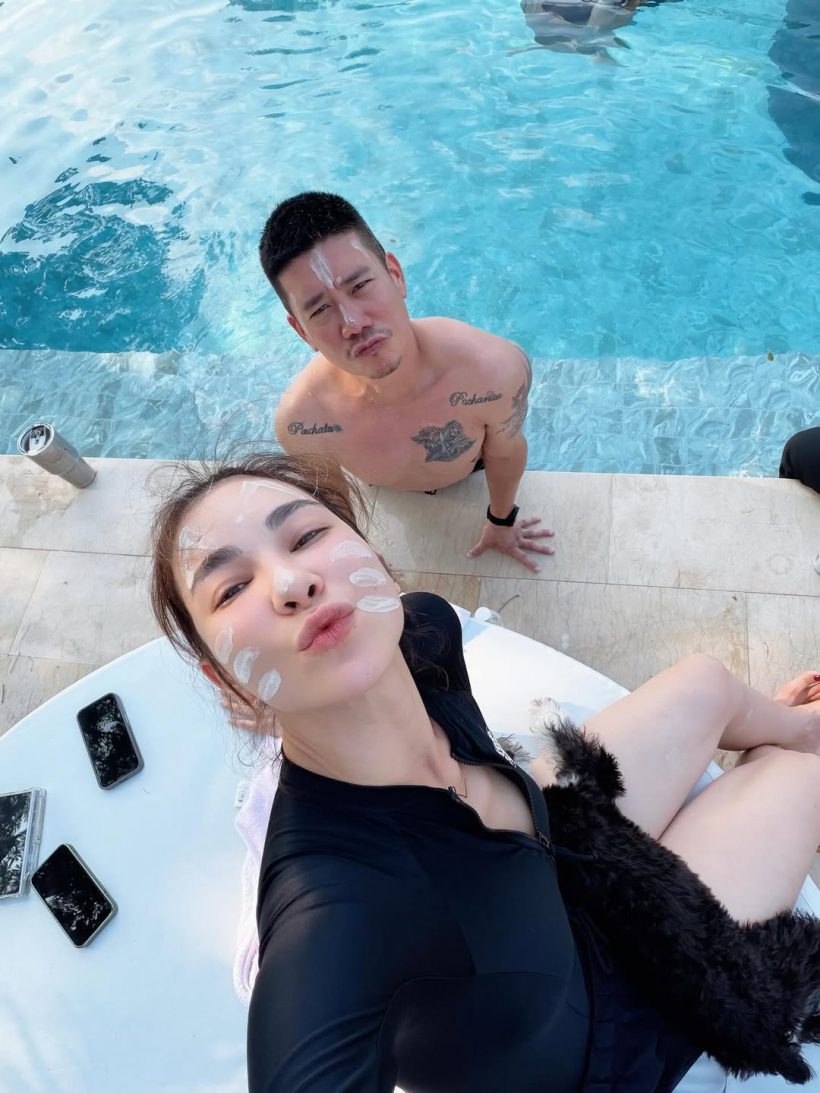 รักจริงหวังเเต่ง! หนุ่มคนดังโผล่บ้านเเฟนสาว ช็อตนี้น่ารักจริงๆ