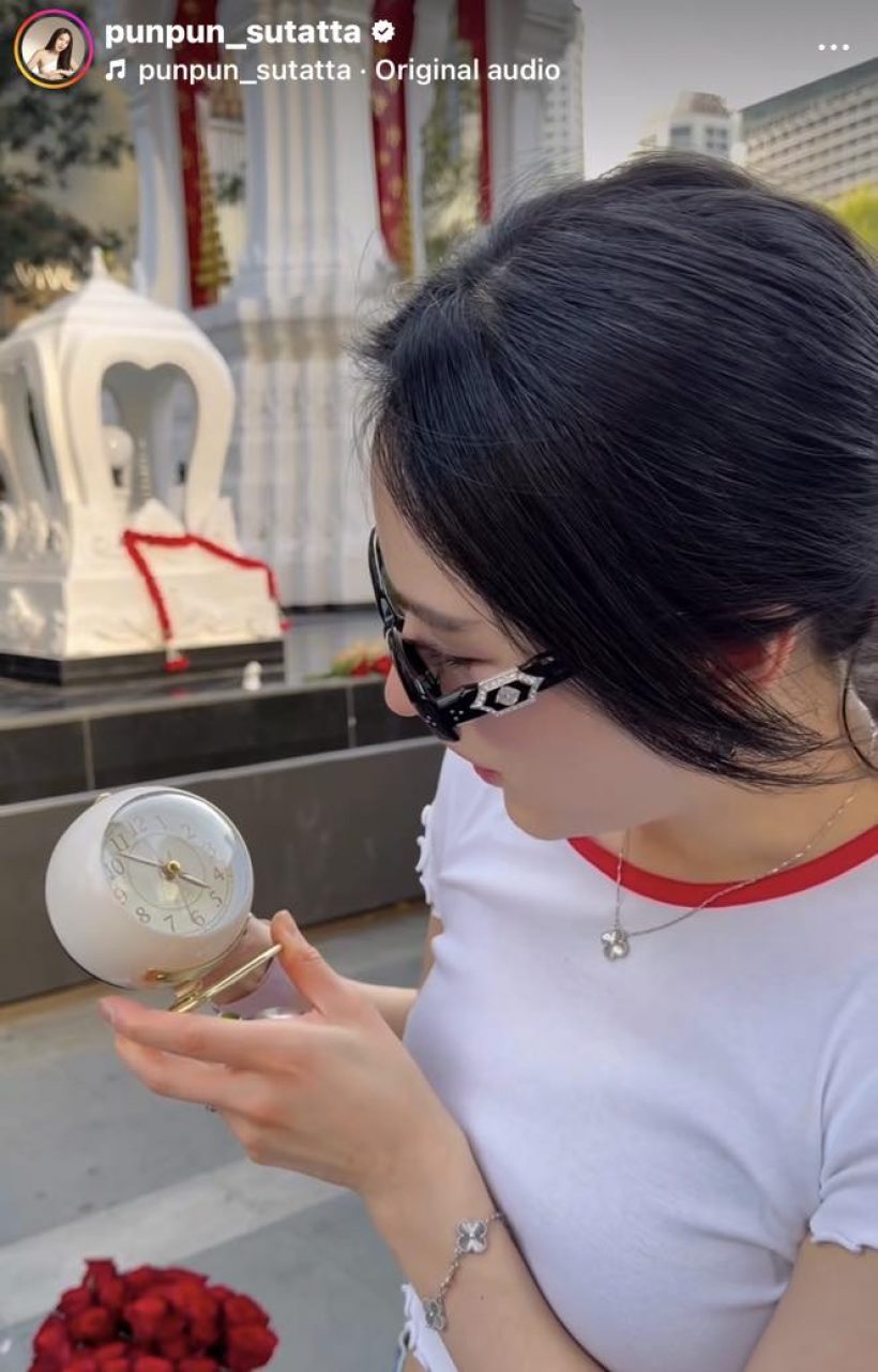 ส่องไอเทมลับบูชาพระตรีฯ ฉบับนางเอกดัง หลังมูจนได้ผู้!
