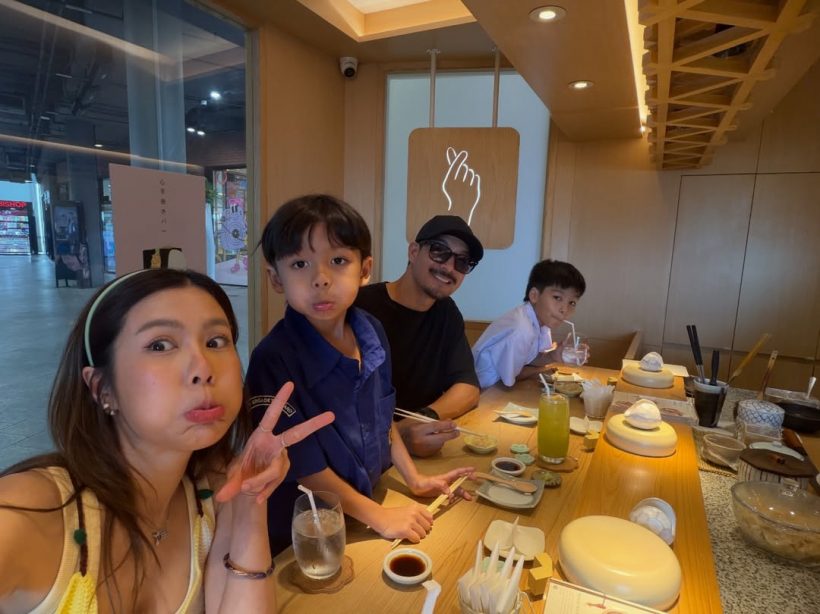 ใจฟูทั้งไอจี! อดีตคู่รักคู่นี้ พาลูกๆทานข้าวพร้อมหน้าอบอุ่น