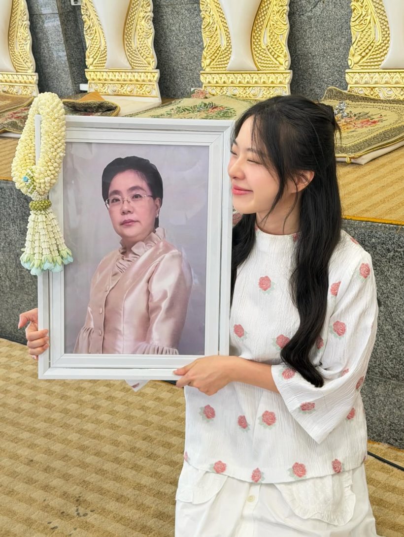 คิดถึงเสมอ! นนกุล ทำบุญคุณแม่ครบ1ปี แอฟเคียงข้างทุกช่วงเวลา