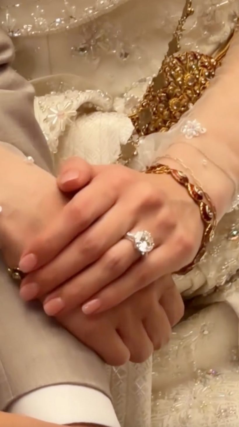 ส่องแหวนหมั้น พระพาย รมิดา บิ๊กเบิ้มสมฐานะสะใภ้เนวิน