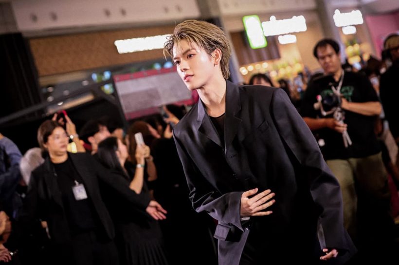 photo credit  : centralworld