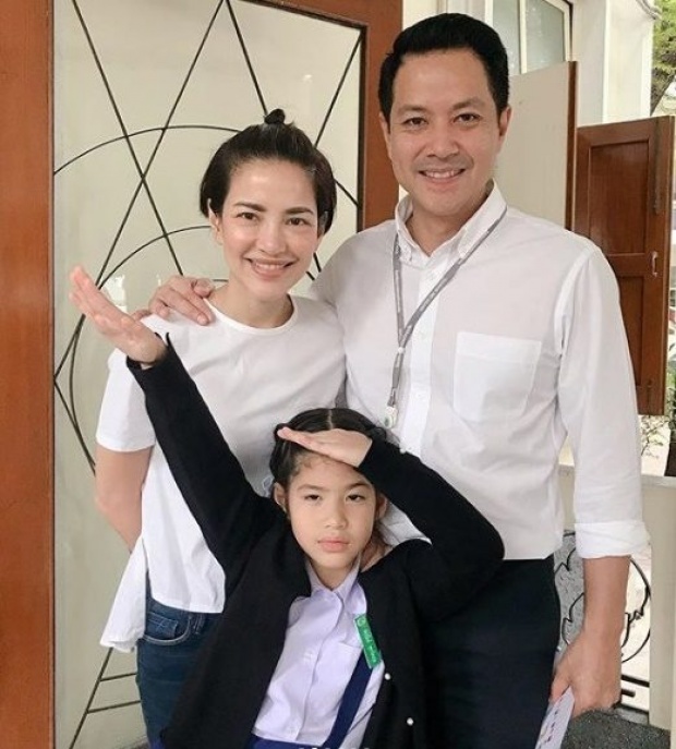 เปิดภาพสุดอบอุ่น เปี๊ยก พิศาล กับ น้องนาวา หลานตาลูกสาว อ้อม พิยดา ก่อนสูญเสียครั้งใหญ่