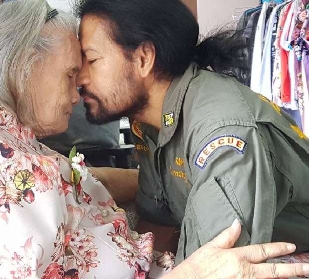 บิณฑ์ อวยพรซึ้งวันเกิดคุณเเม่ อายุครบ 82 ปี ผู้หญิงที่รักที่สุด 