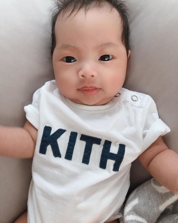 เปิดภาพน้องโนล่า ลูกสาวเจนี่ มิกกี้ ในวัย 1 เดือนน่ารักจน นานา ไรบีนาหลงหนัก 