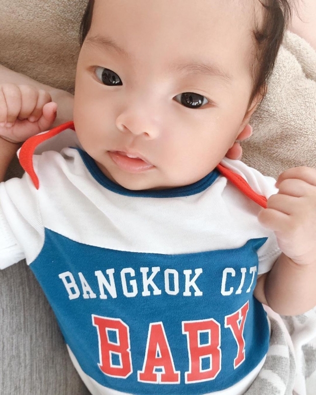 ชั่วโมงเห่อลูก!! มิกกี้ โพสต์ภาพน้องโนล่า ลูกสาวคุณพ่อเเก้มยุ้ยน่าหยิกมาก 